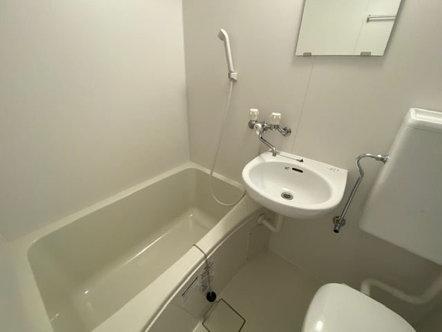 エスカーラ植田の浴室