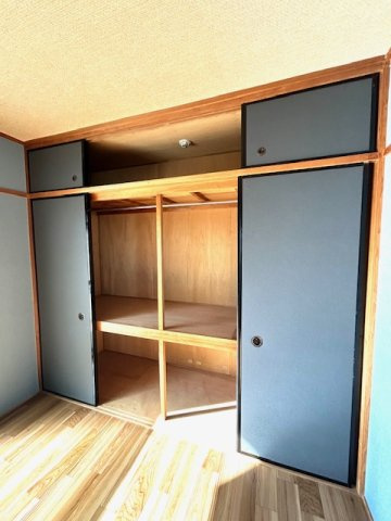 エステート林の玄関