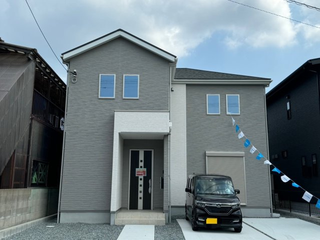 ーBloomーブルームー小倉南区南方3丁目1期　　【小倉南区　新築戸建て】の外観|シンプル飽きのこない デザインが特徴の外観です♪　　【小倉南区　新築戸建て】