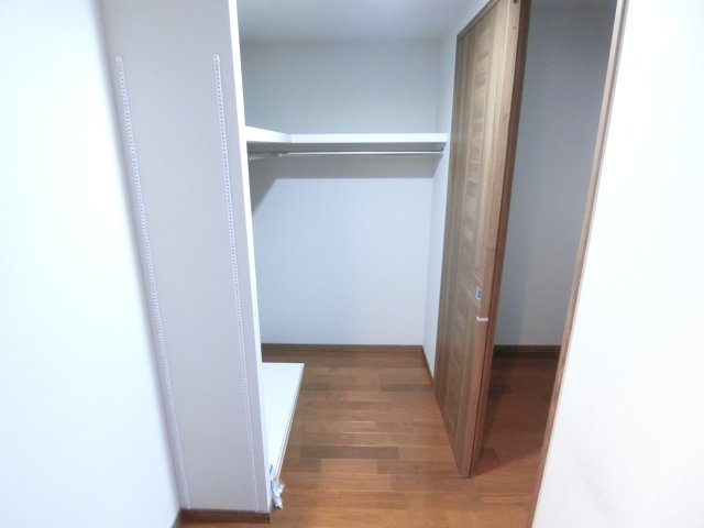 ザ・コスギタワーの収納