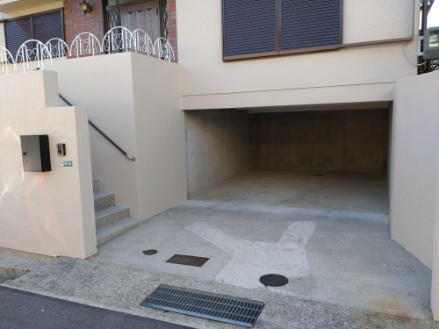 仁川百合野町　の駐車場|駐車場