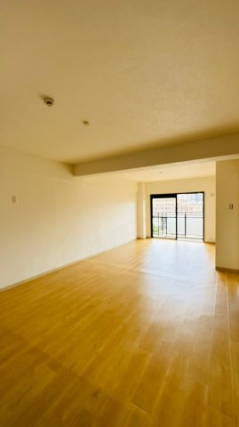 サンハイツ逆瀬川B棟の居間・リビング|リビングダイニング