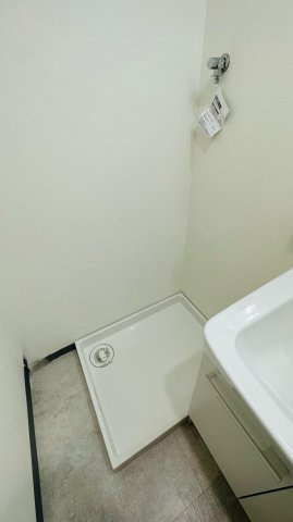 サンハイツ逆瀬川B棟のランドリースペース|ランドリースペース