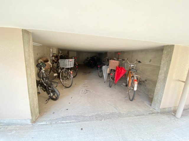 イスズハイツベル香枦園の駐輪場|駐輪場