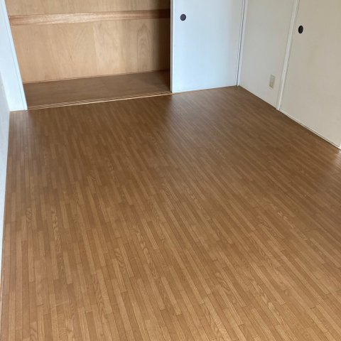 日興宝塚南口スカイマンションの寝室|洋室