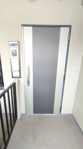 ラ・ビスタ宝塚エスティオ２番館の玄関|玄関