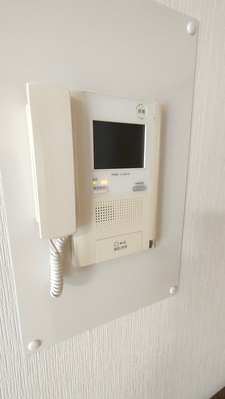 ラ・ビスタ宝塚エスティオ２番館のセキュリティ|TVモニター付きインターホン