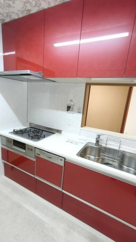 ラ・ビスタ宝塚エスティオ２番館のキッチン|システムキッチン