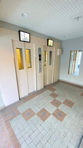 サンハイツ宝塚五月台Ａ棟のその他共用部分|エレベーター