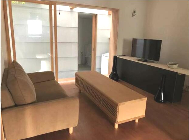 【オーナーチェンジ物件】壬生松原戸建の居間・リビング