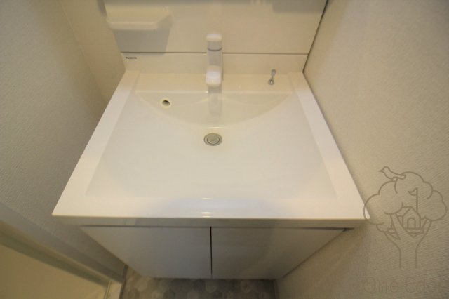 スプランティッド新大阪Ⅴの洗面所