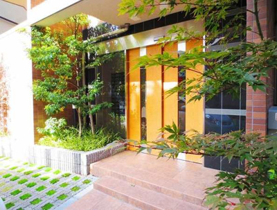 【エントランス】 | Maple Garden 