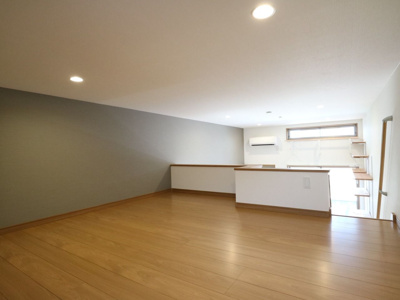 【洋室】 | TUA CASA | 別号室の写真になります。現況優先。