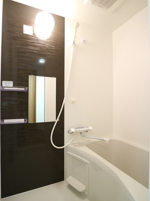 【浴室】 | TUA CASA | 別号室の写真になります。現況優先。