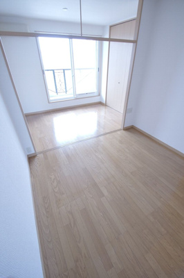 【居間・リビング】 | エステート・モア・大手門 | 別号室の写真になります。現況優先。