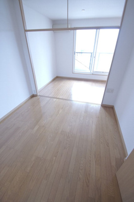 【内装】 | エステート・モア・大手門 | 別号室の写真になります。現況優先。