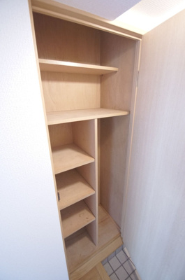 【収納】 | エステート・モア・大手門 | 別号室の写真になります。現況優先。