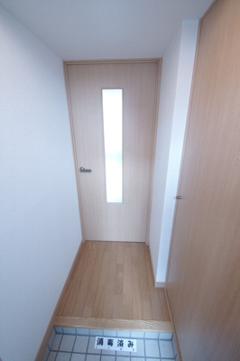 【玄関】 | エステート・モア・大手門 | 別号室の写真になります。現況優先。