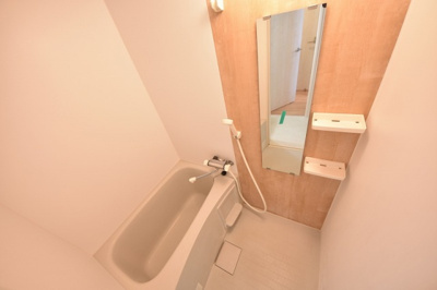 【浴室】 | CB城南レガーロ | 別号室の写真になります。現況優先。