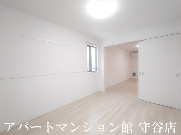 フレッサの寝室