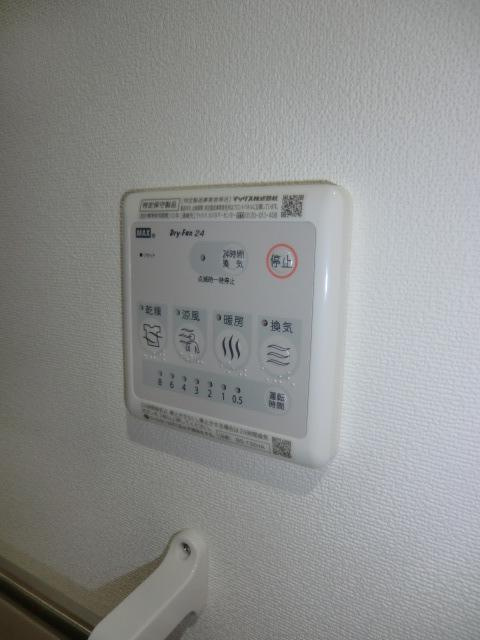大阪市淀川区十三東２丁目の賃貸マンションのその他|浴室乾燥機