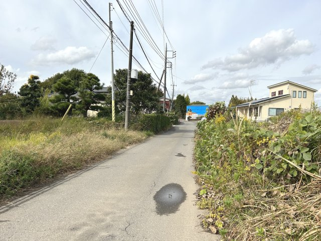 つくば市西大井　土地の前面道路含む現地写真|前面道路