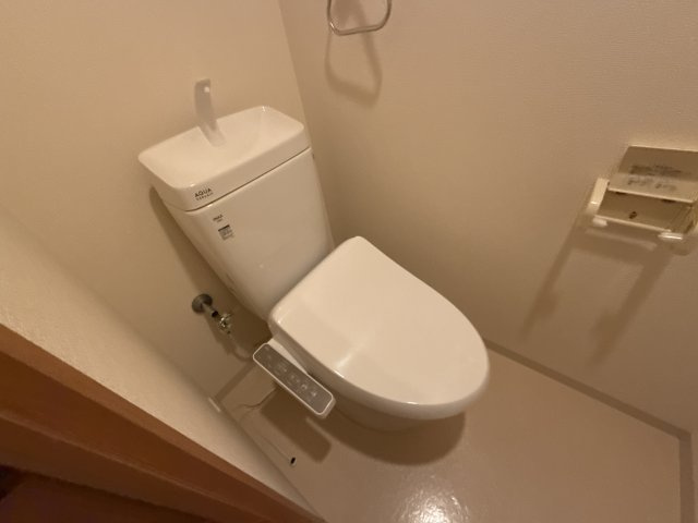 OA FLAT西延末のトイレ