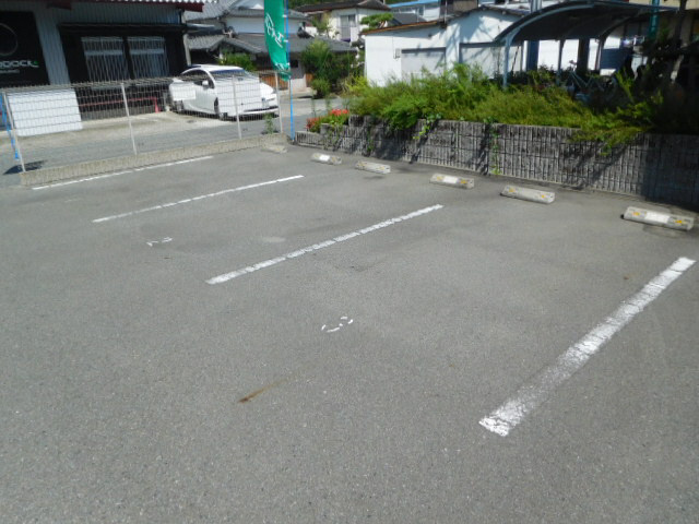 OA FLAT西延末の駐車場