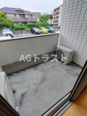 【バルコニー】 | グレイスエム | 落ち着いた時間を過ごせるバルコニーです