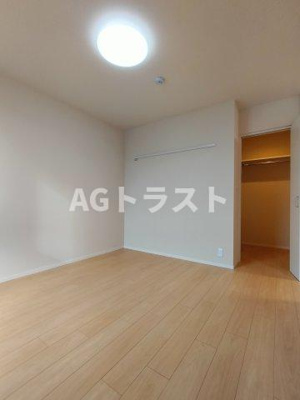 【洋室】 | グレイスエム | 使い勝手のいい洋室です