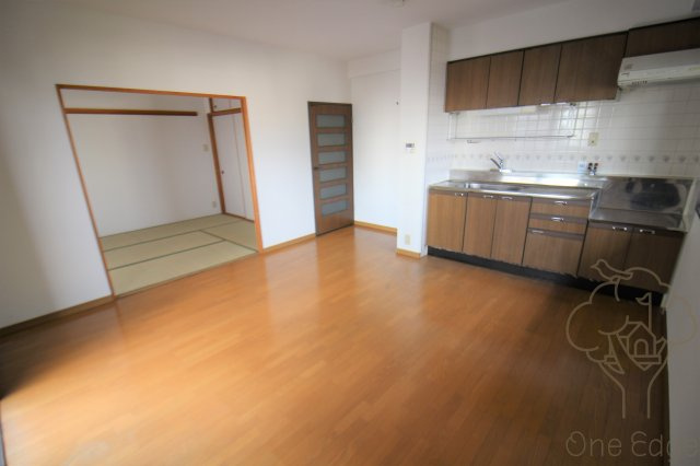 CH.158 RESIDENCE NAKANOSHIMAの居間・リビング