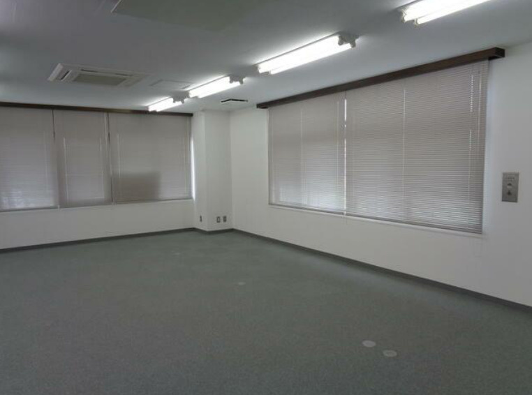 竹園サンヨービルの内装