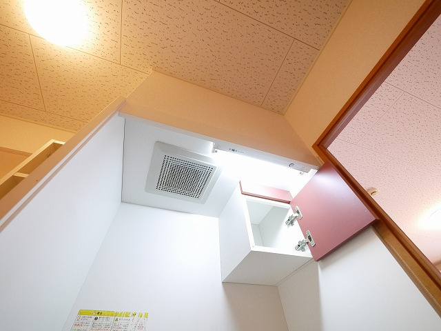 レオパレスＫＩＺＵＧＡＷＡのキッチン|使いやすいキッチンです