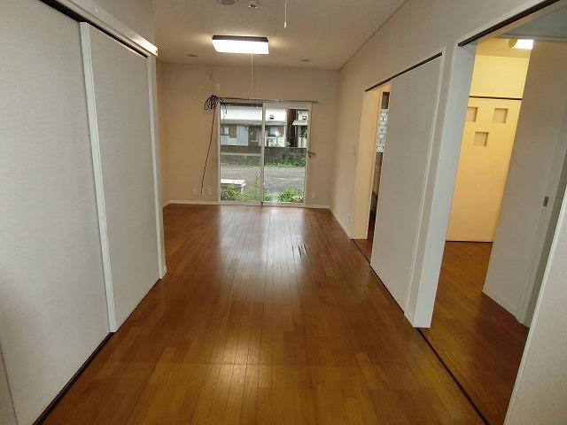高知市福井町　中古戸建ての居間・リビング