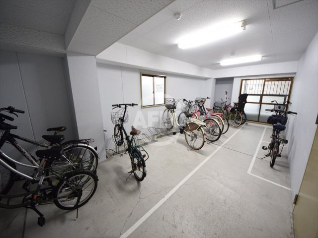 サンプラザ上汐のその他共用部分|サンプラザ上汐　駐輪場