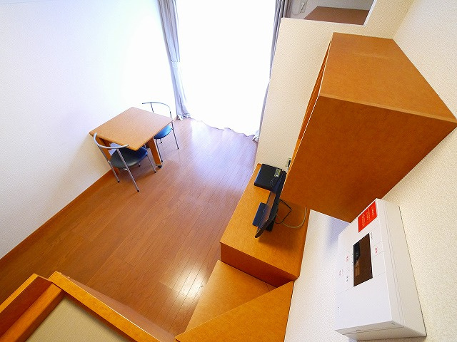 レオパレスブルーメの洋室|個人の部屋や寝室として使える洋室です