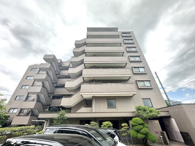 パストラルハイムエクセル上杉の外観