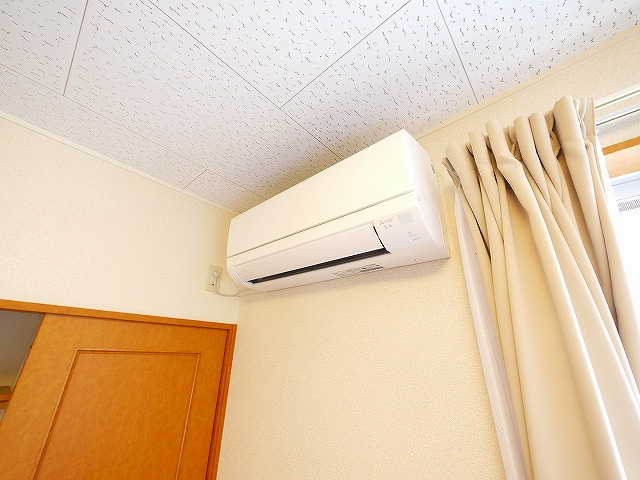 レオパレスエスペランサの設備|エアコンです