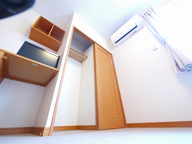 レオパレスエスペランサの収納|たっぷりとした収納スペースです