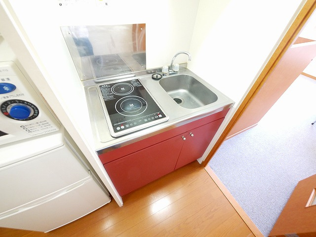 レオパレスブラッサム木津のキッチン