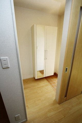 ロアライズⅡの玄関