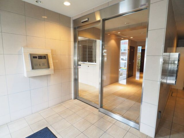 D-Room Stay洗足のエントランス