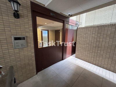 【エントランス】 | ドゥエリング天満