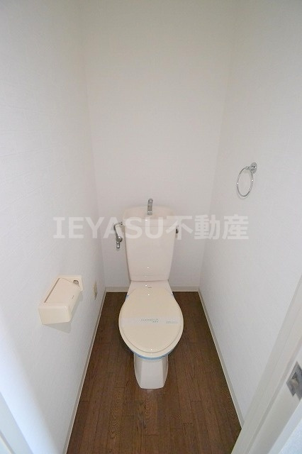 ヴェルマーレ中広のトイレ|別号室の写真になります