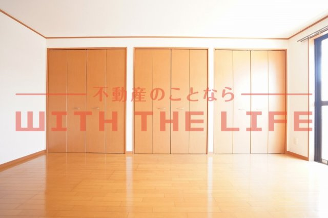 エミネンス津福【キャッシュバック対象】の洋室|洋室です