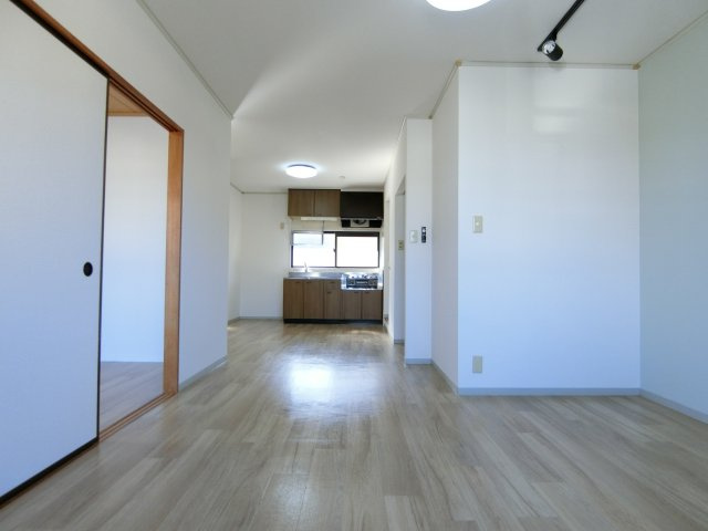 セジュールM　A棟の居間・リビング