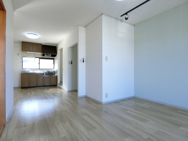 セジュールM　A棟の居間・リビング