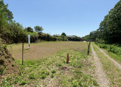 【外観】 | 上荻野売地 | 販売されている全ての土地が、宅地用の土地であるとは限りません。都市計画法に基づき、基本的に住宅を建てることができるのは土地計画区であることに加え、市街化区域として定められている地域のみとなっています。