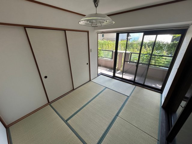 サンビルダー城ノ下の和室