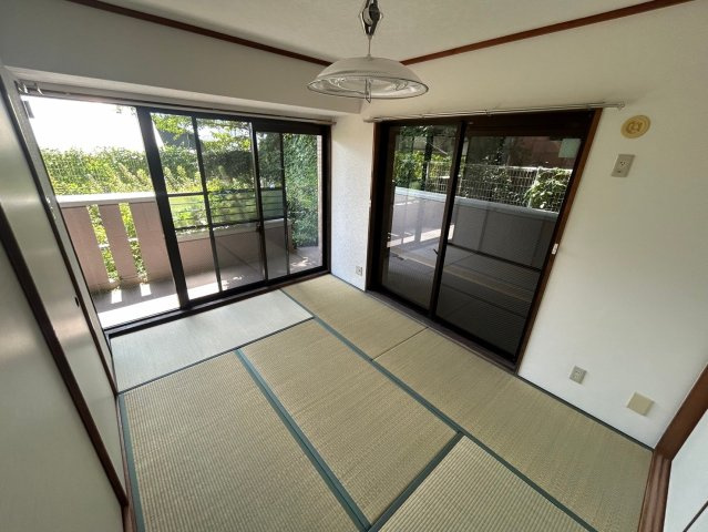 サンビルダー城ノ下の和室